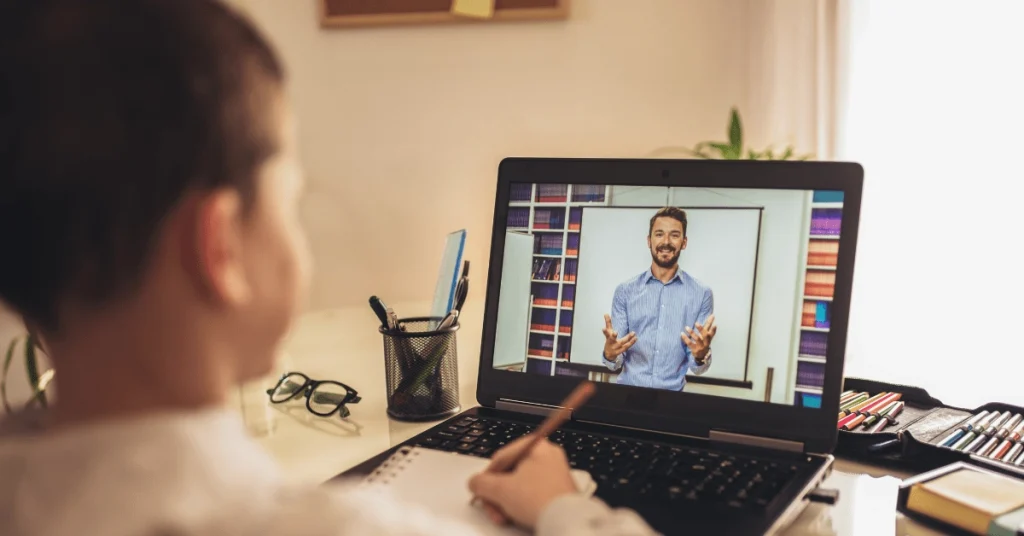 Intégration de Classter et Zoom : Un environnement de classe virtuelle complet