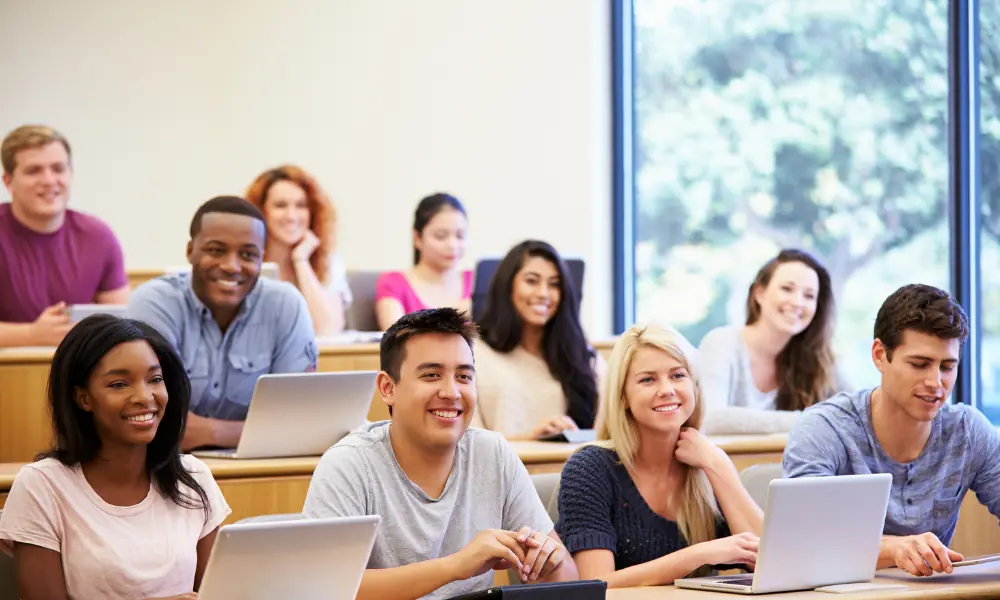 Comment fonctionne l'intégration des systèmes de gestion scolaire ?